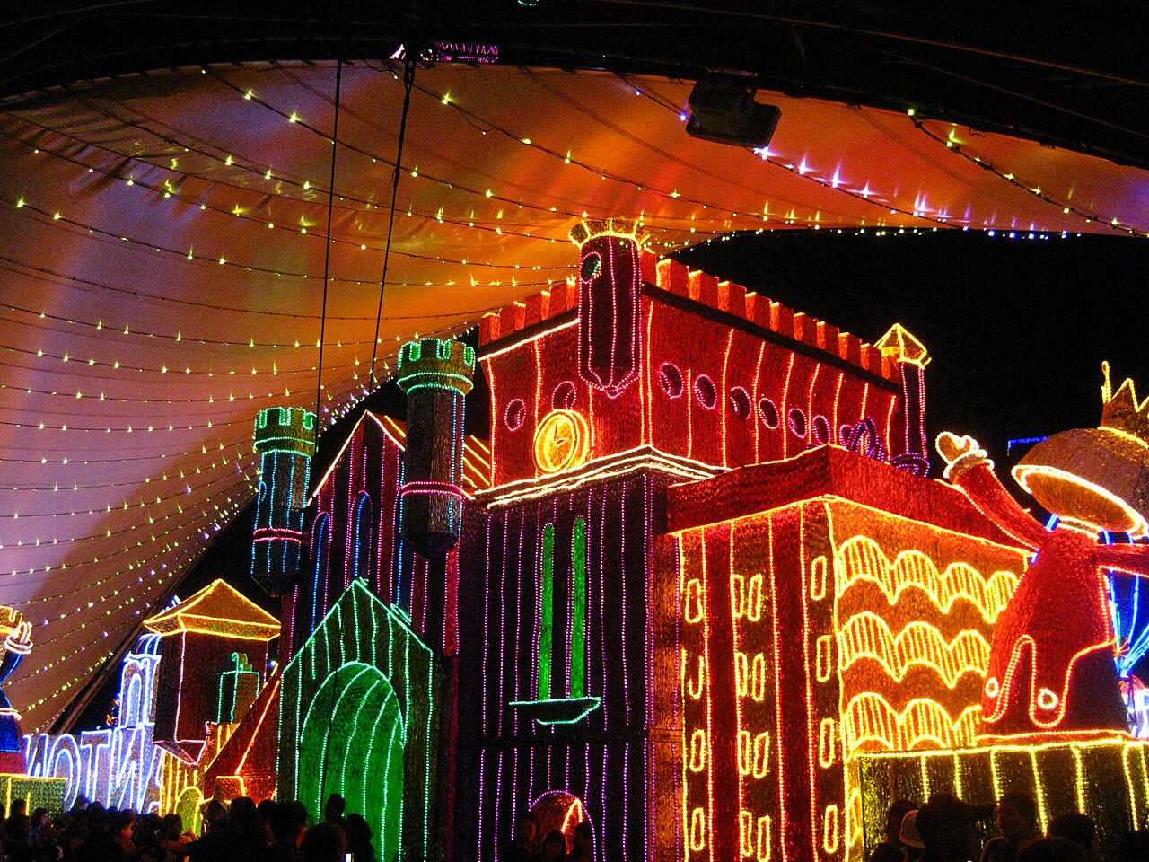 Light figures of Medellín's Christmas lights
