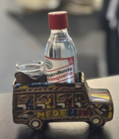 Chiva Porta Copas Medellín - Souvenir Colombiano